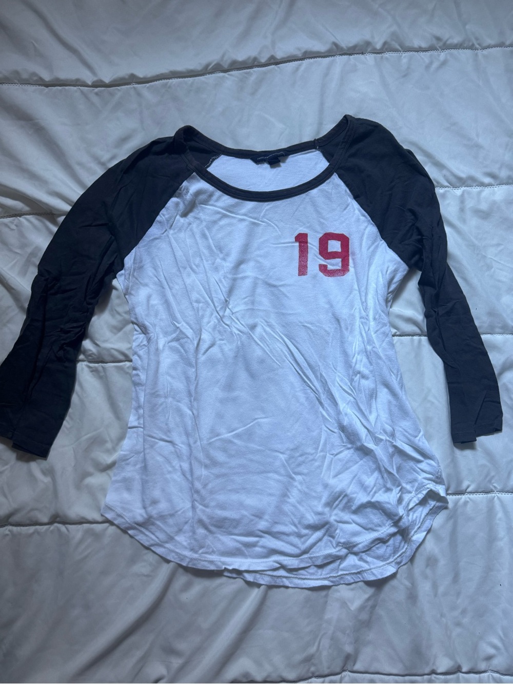 American Eagle Baseball Tee with Red '19' 🦅⚾️